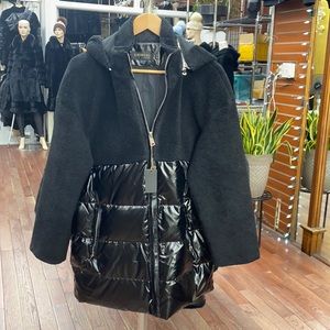 Women’s black fall jacket